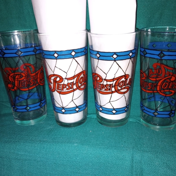 Vintage stained glass Pepsi Cola set of 4 glasses - Picture 1 of 2